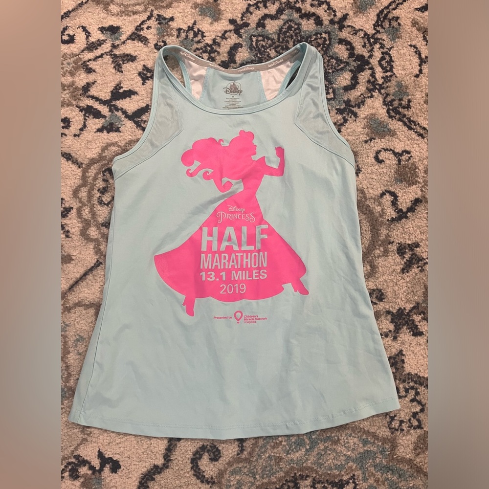 Run Disney princess half marathon athletic tank women’s size medium